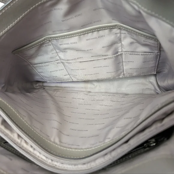 Michael Kors Voyager East West Crossgrain Leather Tote - Picture 11 of 11